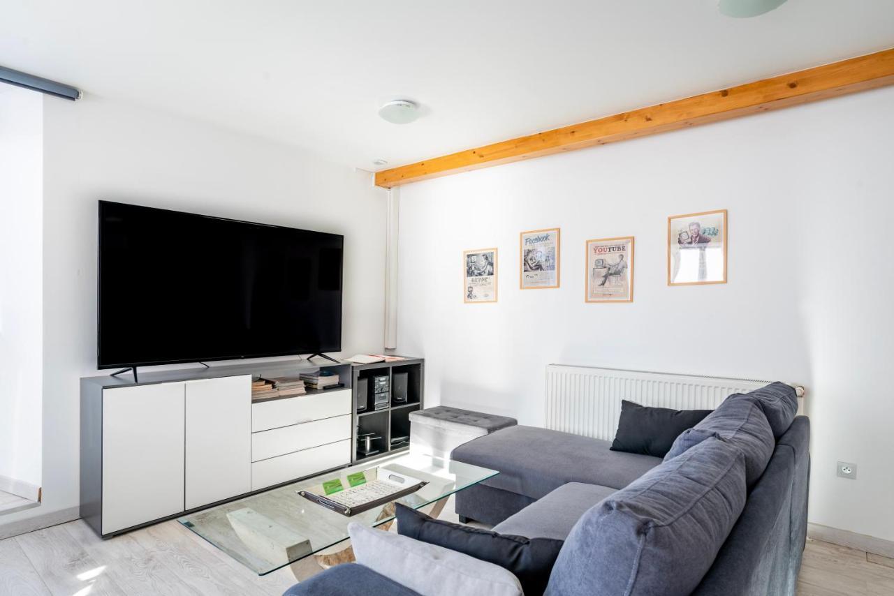 Gite Le Carpe Diem - Classe 3 Etoiles - Centre Ville - Wifi - Netflix Marmoutier エクステリア 写真