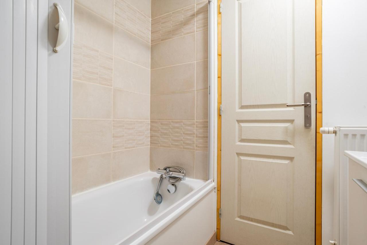 Gite Le Carpe Diem - Classe 3 Etoiles - Centre Ville - Wifi - Netflix Marmoutier エクステリア 写真